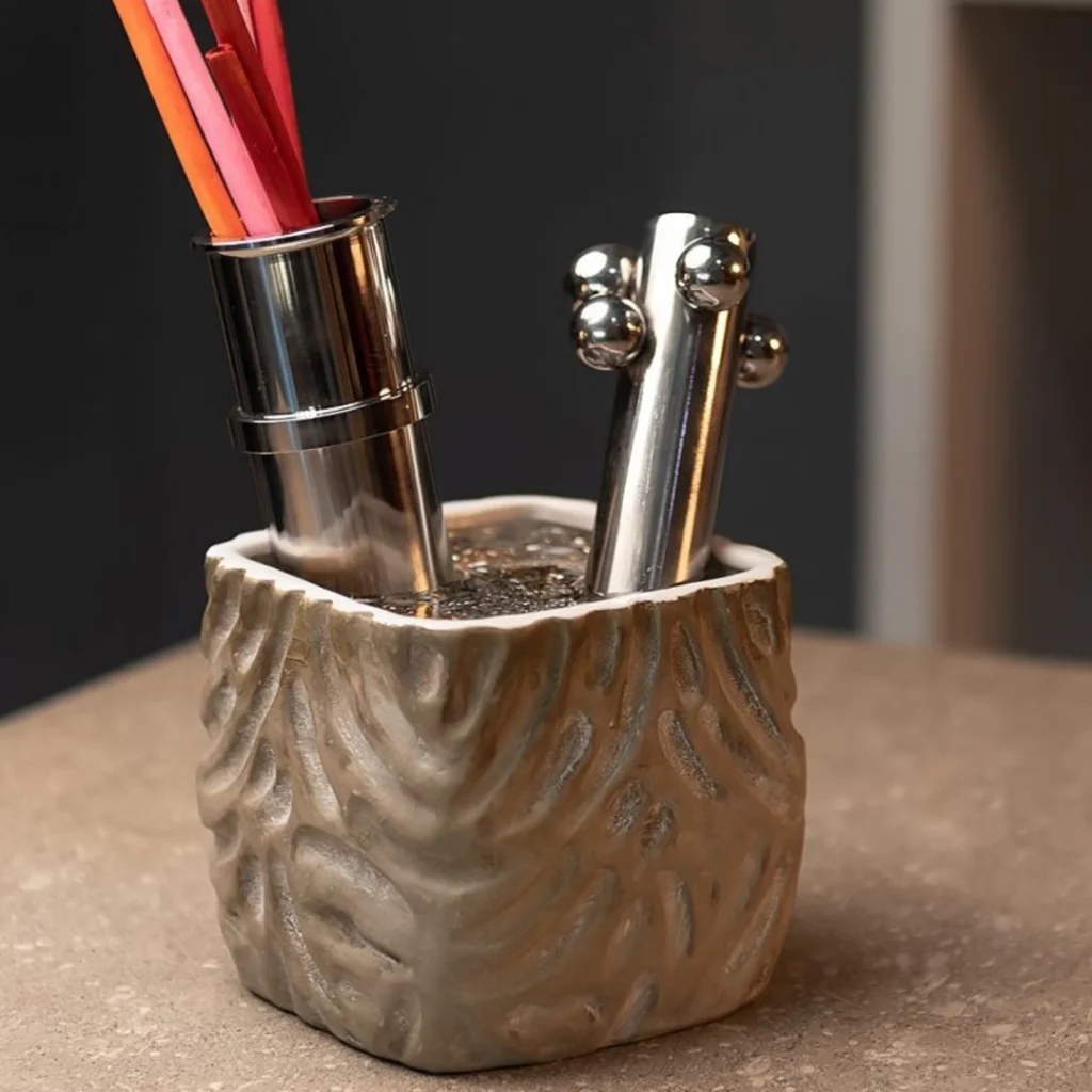 Vaso porta profumatori personalizzabile Mesin resina e metallo