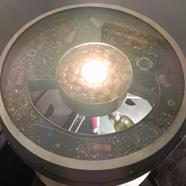 Barrique d'arredo personalizzabile Soft con illuminazione e piano in vetro