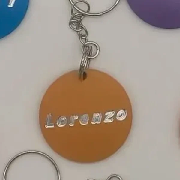 Ciondolo portachiavi tondo in alluminio personalizzabile Insinuo - immagine 36