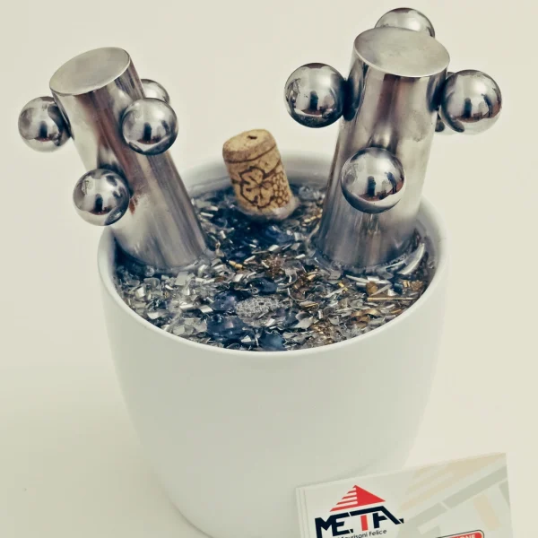 Fantasy – Vaso idea regalo con resina effetto acqua e dettagli meccanici - immagine 60