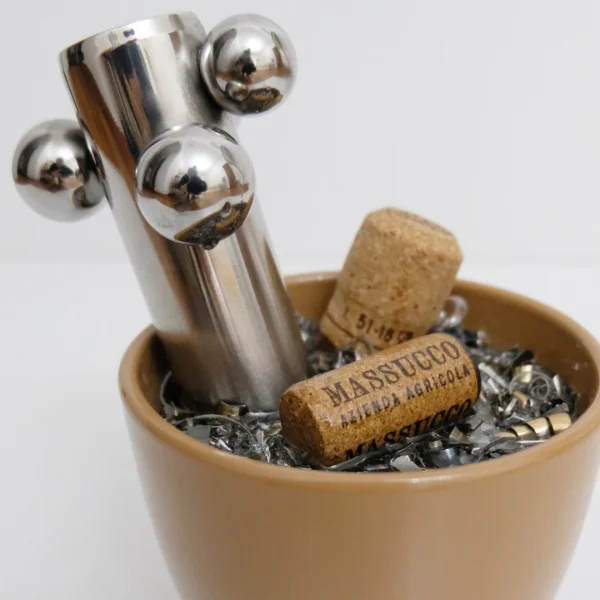 Fantasy – Vaso idea regalo con resina effetto acqua e dettagli meccanici - immagine 32