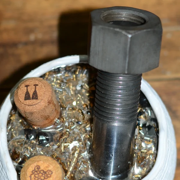 Fantasy – Vaso idea regalo con resina effetto acqua e dettagli meccanici - immagine 101