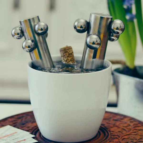 Fantasy – Vaso idea regalo con resina effetto acqua e dettagli meccanici - immagine 92