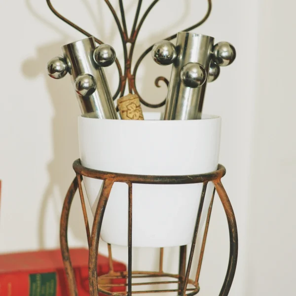 Fantasy – Vaso idea regalo con resina effetto acqua e dettagli meccanici - immagine 89