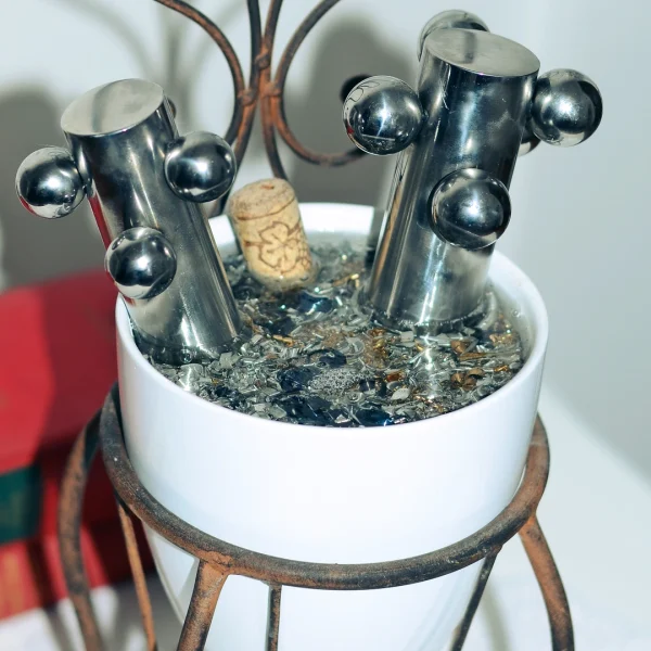 Fantasy – Vaso idea regalo con resina effetto acqua e dettagli meccanici - immagine 85