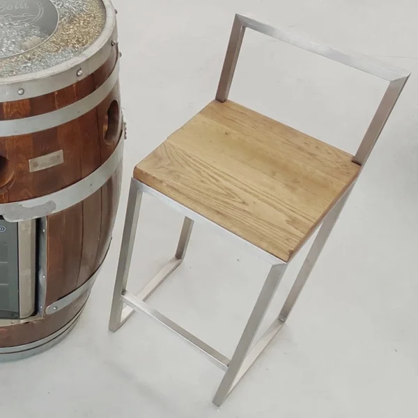 Stool – Sgabello alto design enoteca in acciaio inox e rovere - immagine 19