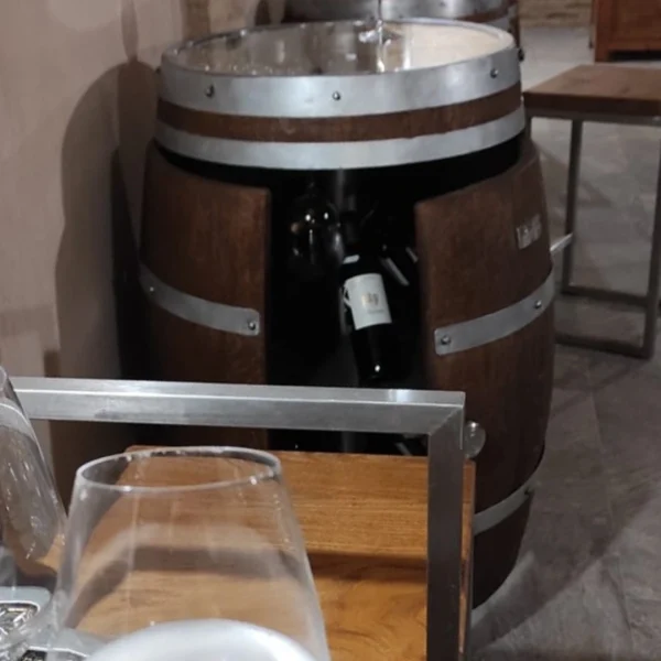 Wine – Barrique d' arredamento enoteca e cantine con porta bottiglie - immagine 14