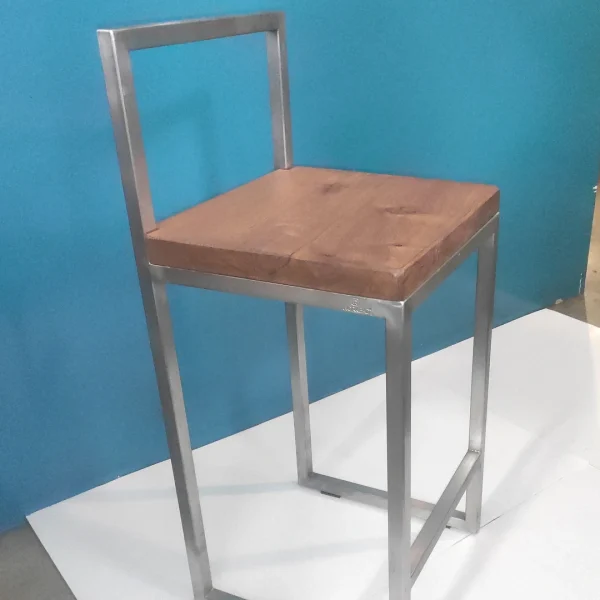 Stool – Sgabello alto design enoteca in acciaio inox e rovere - immagine 17