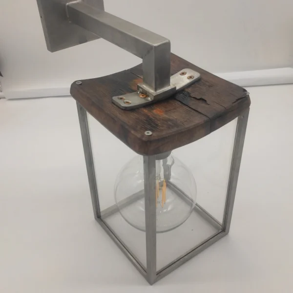 Flame – Applique legno barrique e acciaio dal design artigianale - immagine 5