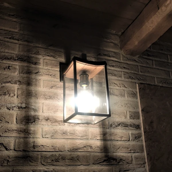 Flame – Applique legno barrique e acciaio dal design artigianale - immagine 27