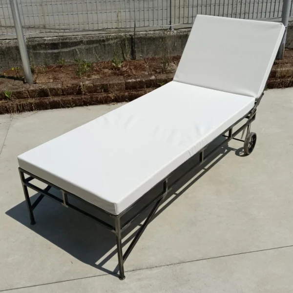Lettino Artigianale in Acciaio da Giardino e Piscina | Design Industrial - immagine 5